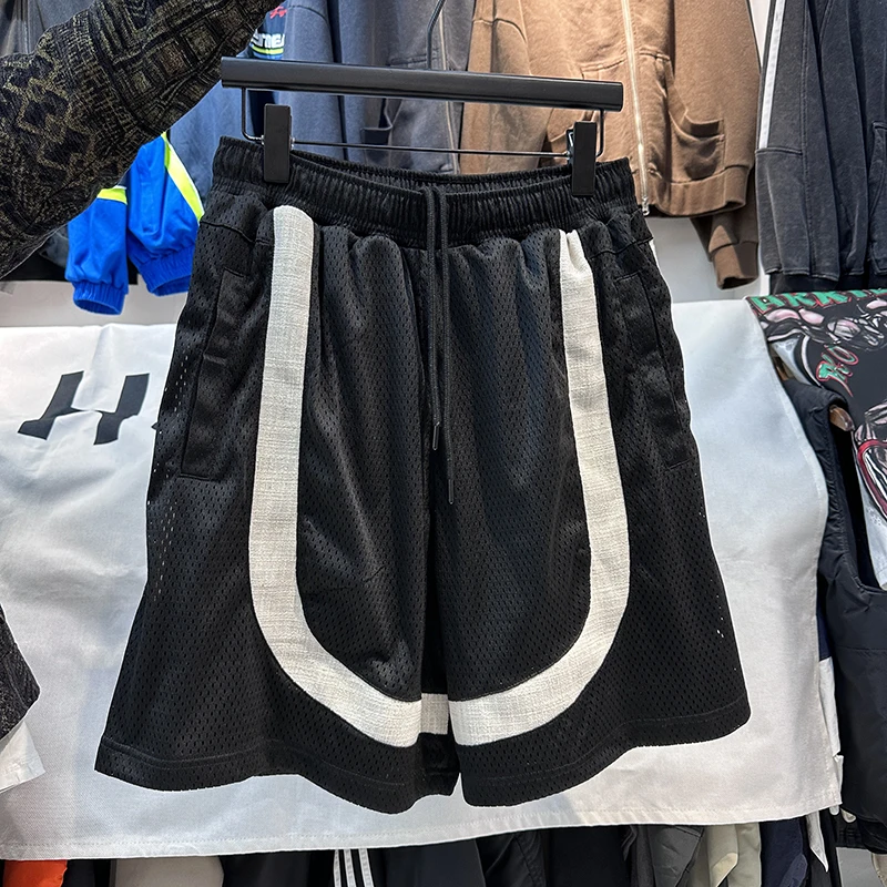 Летние шорты 2024 в американском уличном стиле, с комбинированными вставками, дышащие, для баскетбола, свободные, унисекс, в стиле хип-хоп, с широкими штанинами, повседневные брюки
Летние шорты 2024 в американском уличном стиле, с комбинированными вставками, дышащие, для баскетбола, свободные, унисекс, в стиле хип-хоп, с широкими штанинами, повседневные брюки