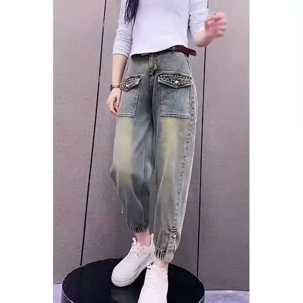 Spring Autumn 2026 Retro Loose Fashion Denim Pants Female High Waist Stretch Jeans Woman New Elastic Waist Harem Cowboy Trousers
Spring Autumn 2026 Retro Loose Fashion Denim Pants Female High Waist Stretch Jeans Woman New Elastic Waist Harem Cowboy Trousers