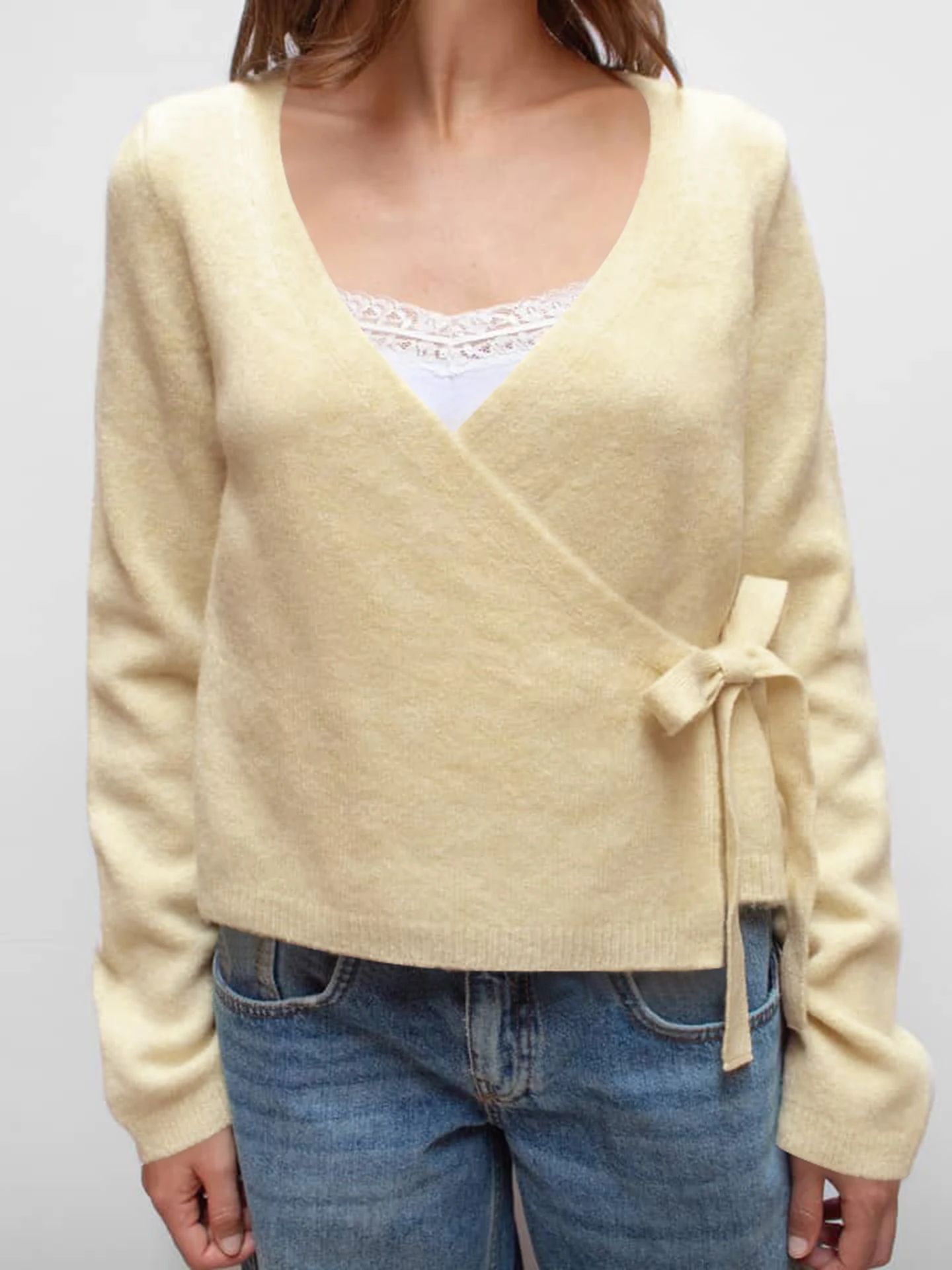WEEKEEP Casual Knitted V-Neck Long Sleeve Women's Sweater Loose Fit Slimming Street Style Pure Color Basic Open Cardigan
WEEKEEP Casual Knitted V-Neck Long Sleeve Women's Sweater Loose Fit Slimming Street Style Pure Color Basic Open Cardigan