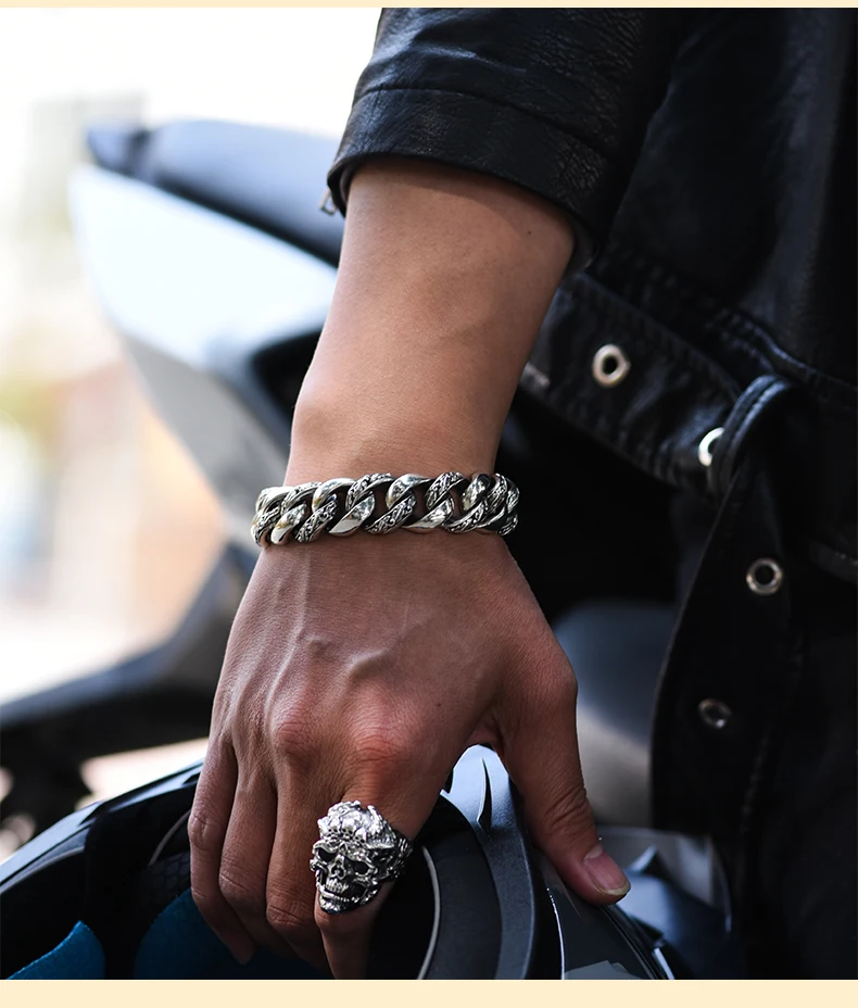 Great Sale New Fashion S925 Silver Vintage Cuban Bracelet Men's Trend Dominant Locomotive Europe and America Men's Bracelet
Great Sale New Fashion S925 Silver Vintage Cuban Bracelet Men's Trend Dominant Locomotive Europe and America Men's Bracelet