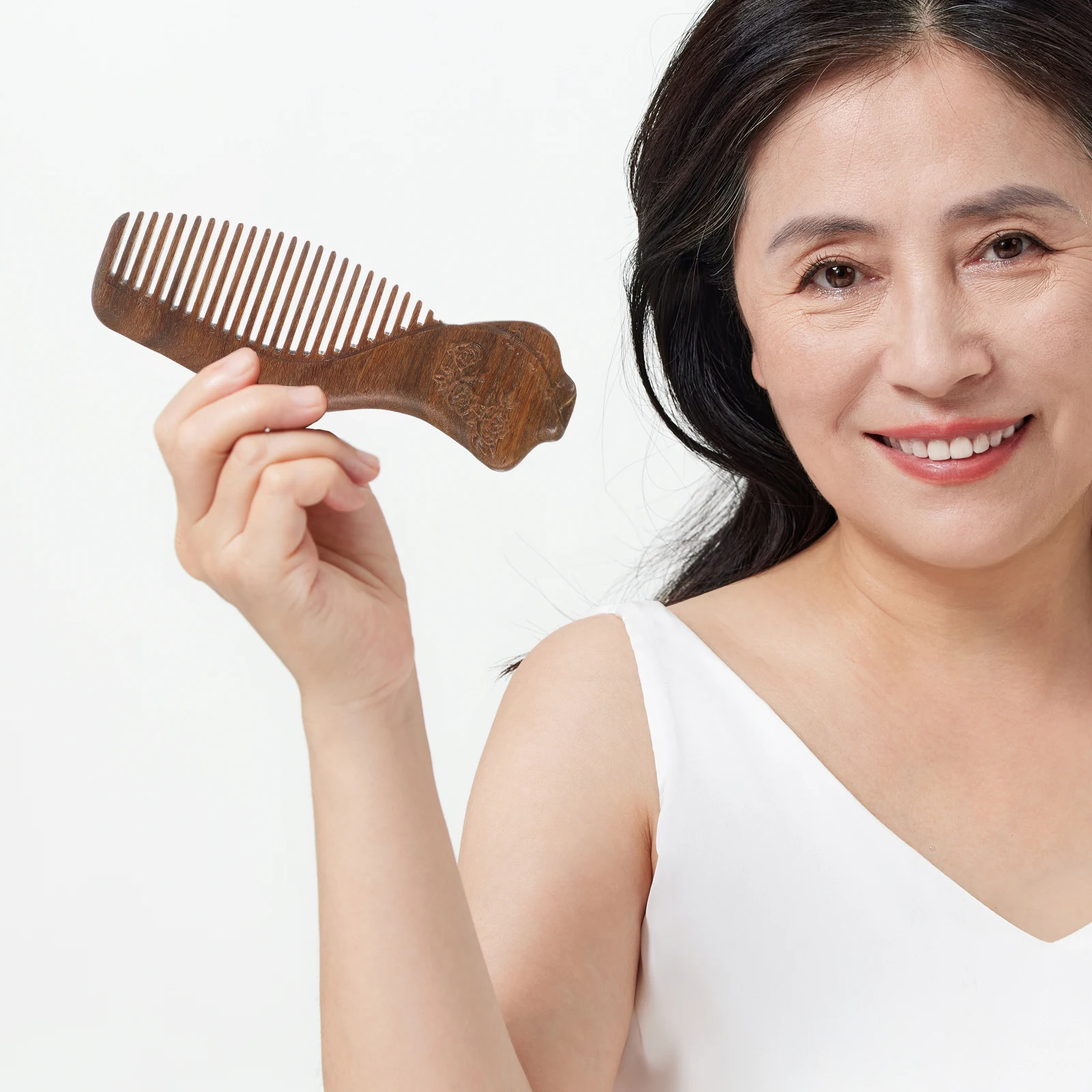S Comb Anti static Hair Combs Women Portable Carved Scalp Cheongsam Design Long lasting Use Hair Care 
S Comb Anti static Hair Combs Women Portable Carved Scalp Cheongsam Design Long lasting Use Hair Care