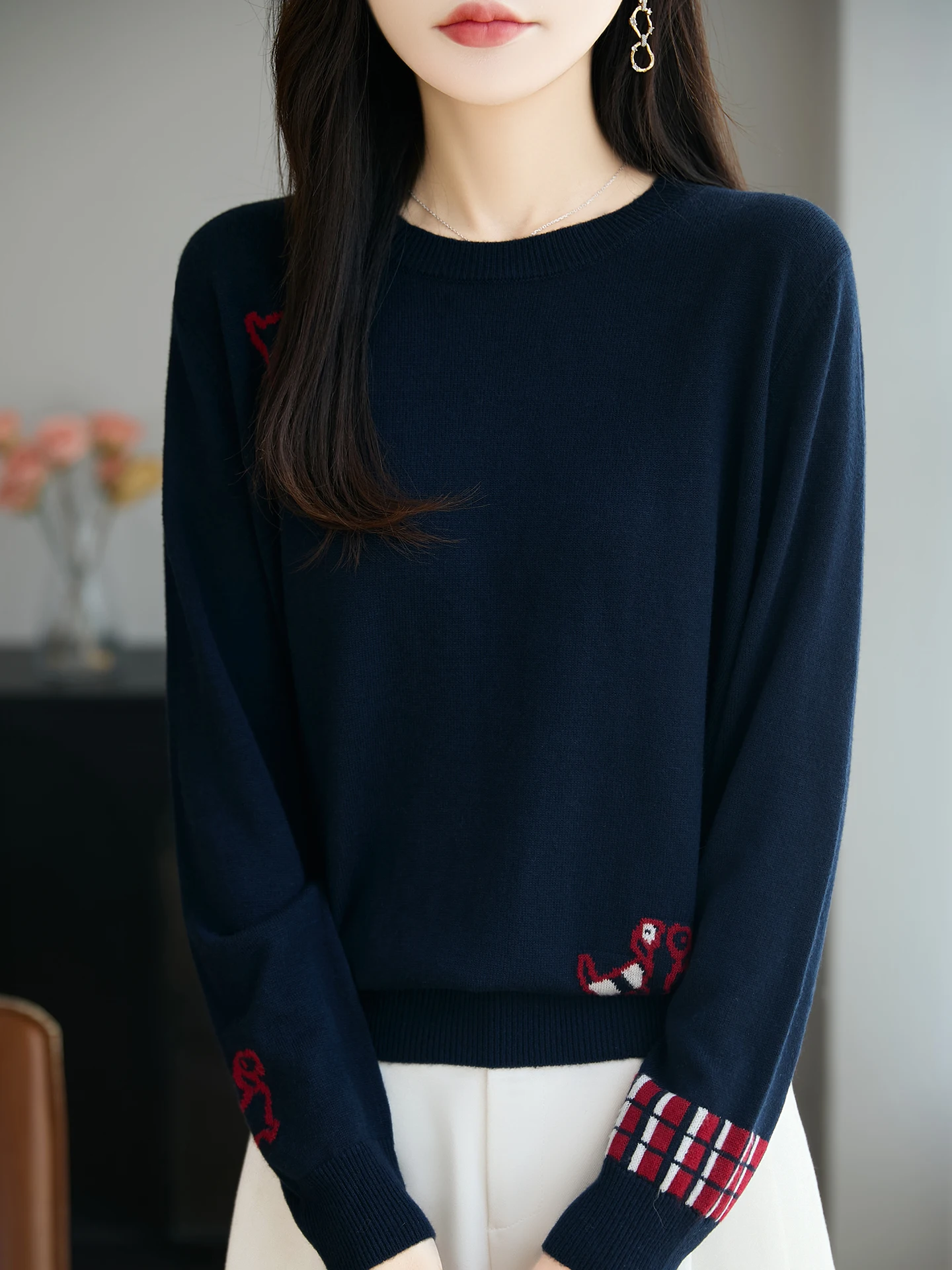 Осенняя длинная вязаная футболка Sve, женская модная уникальная синяя футболка, повседневная круглая футболка Ne, теплая повседневная одежда
Осенняя длинная вязаная футболка Sve, женская модная уникальная синяя футболка, повседневная круглая футболка Ne, теплая повседневная одежда