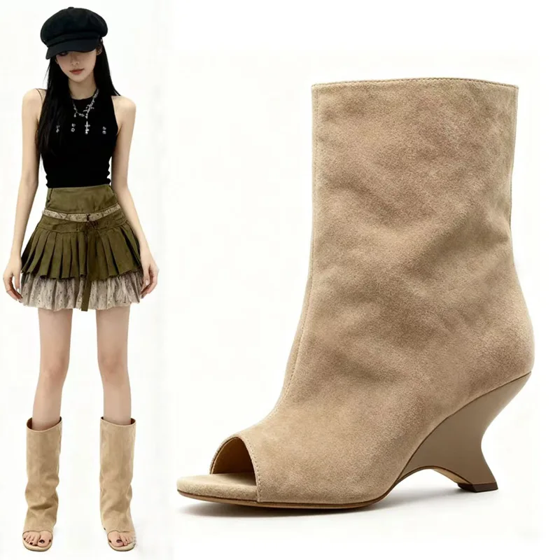 Women's Suede Peep-Toe Wedge Boots Slouchy Modern Heel Minimalist Chic Style for Transitional Seasons Casual Everyday Looks
Women's Suede Peep-Toe Wedge Boots Slouchy Modern Heel Minimalist Chic Style for Transitional Seasons Casual Everyday Looks