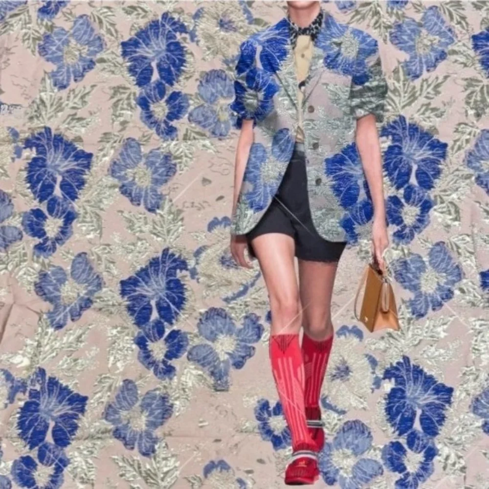 Тканая жаккардовая парчовая ткань для шитья, рельефная ткань из металлической проволоки, костюм, куртка, комплект ветровки, модная одежда на метр
Тканая жаккардовая парчовая ткань для шитья, рельефная ткань из металлической проволоки, костюм, куртка, комплект ветровки, модная одежда на метр