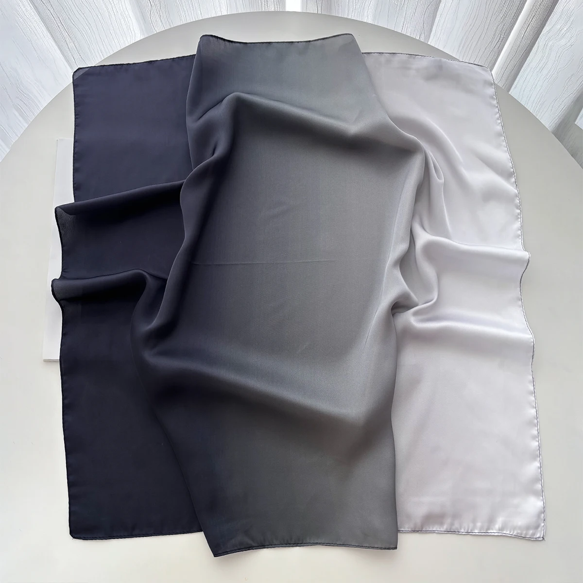 12 Solid Color Square Scarf Soft Satin Imitation Silk Scarves For Women Luxury Bandanas Hijab Neckerchief Elegant Shawl Wraps
12 Solid Color Square Scarf Soft Satin Imitation Silk Scarves For Women Luxury Bandanas Hijab Neckerchief Elegant Shawl Wraps
