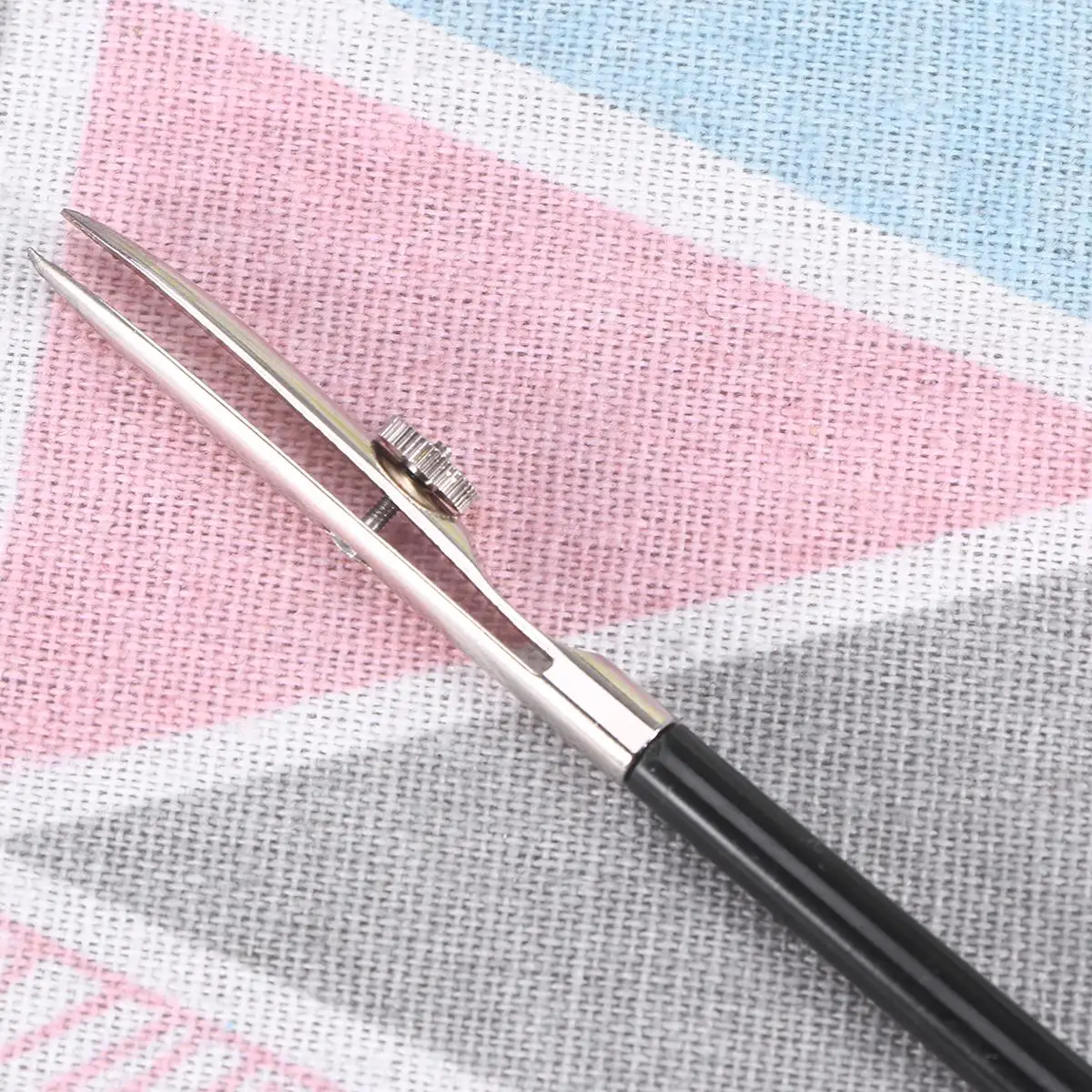 Straight Line Pen Ruling Pen for Drawing Adjustable Width Linear Pencil Case Child Paint Brush Supplies
Straight Line Pen Ruling Pen for Drawing Adjustable Width Linear Pencil Case Child Paint Brush Supplies