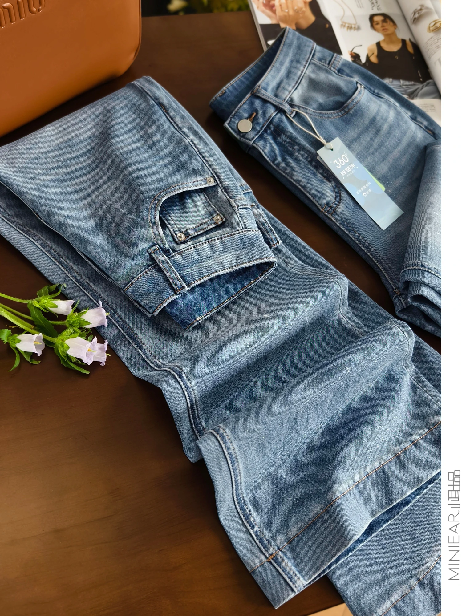 Regular Fit Cotton Denim Capri Pants Women's Spring Season Light Stretch Natural Waist Button Closure Flared Pants
Regular Fit Cotton Denim Capri Pants Women's Spring Season Light Stretch Natural Waist Button Closure Flared Pants