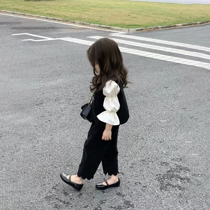 2023 Spring Autumn Children Girls Clothes Set Cotton Solid Loose Pants Suit Sleeveless Vest Lantern Puff Collar Bottoming Outfit
2023 Spring Autumn Children Girls Clothes Set Cotton Solid Loose Pants Suit Sleeveless Vest Lantern Puff Collar Bottoming Outfit