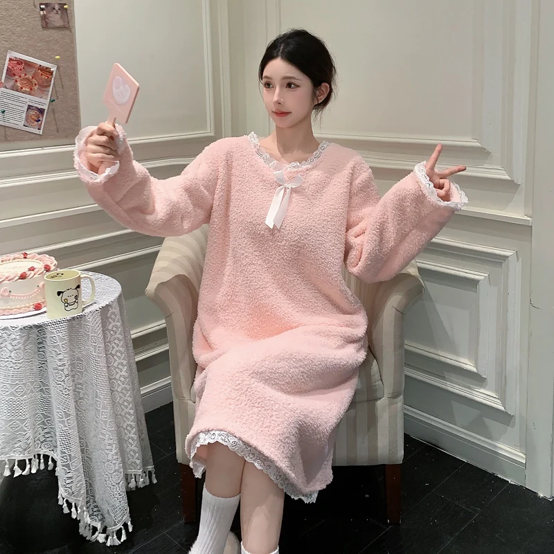 2025 зимние толстые теплые фланелевые ночные рубашки с длинными рукавами для женщин, корейская милая бархатная одежда для сна кораллового цвета, ночное платье, ночная рубашка, ночная рубашка
2025 зимние толстые теплые фланелевые ночные рубашки с длинными рукавами для женщин, корейская милая бархатная одежда для сна кораллового цвета, ночное платье, ночная рубашка, ночная рубашка