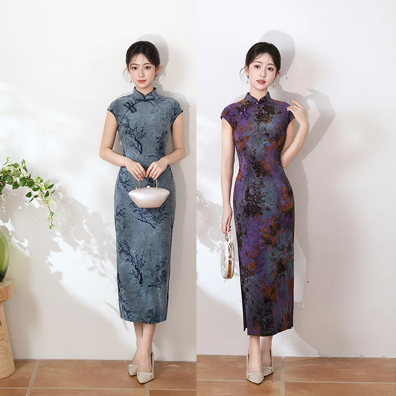 2025 Spring/Summer New Velvet Cheongsam Chinese Style and National Style Daily Improvement Cheongsam Dress Qipao
2025 Spring/Summer New Velvet Cheongsam Chinese Style and National Style Daily Improvement Cheongsam Dress Qipao