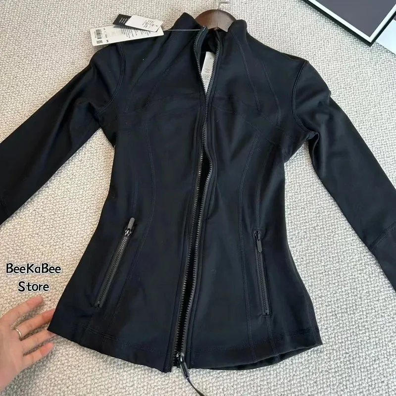 Yoga Clothing Define Jacket Athletic Logo Omega Slim Fit Long Sleeve Outdoor Sportswear Workout Stretch Zipper Gym Fitness Top
Yoga Clothing Define Jacket Athletic Logo Omega Slim Fit Long Sleeve Outdoor Sportswear Workout Stretch Zipper Gym Fitness Top