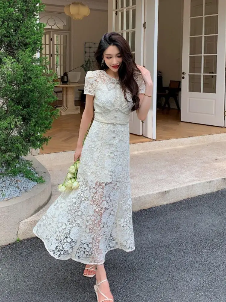 High End Vintage Lace Dress For Women O Neck Short Sleeve Diamond Bow Design Designers Slimming High Waist Luxury Party Dress 24
High End Vintage Lace Dress For Women O Neck Short Sleeve Diamond Bow Design Designers Slimming High Waist Luxury Party Dress 24