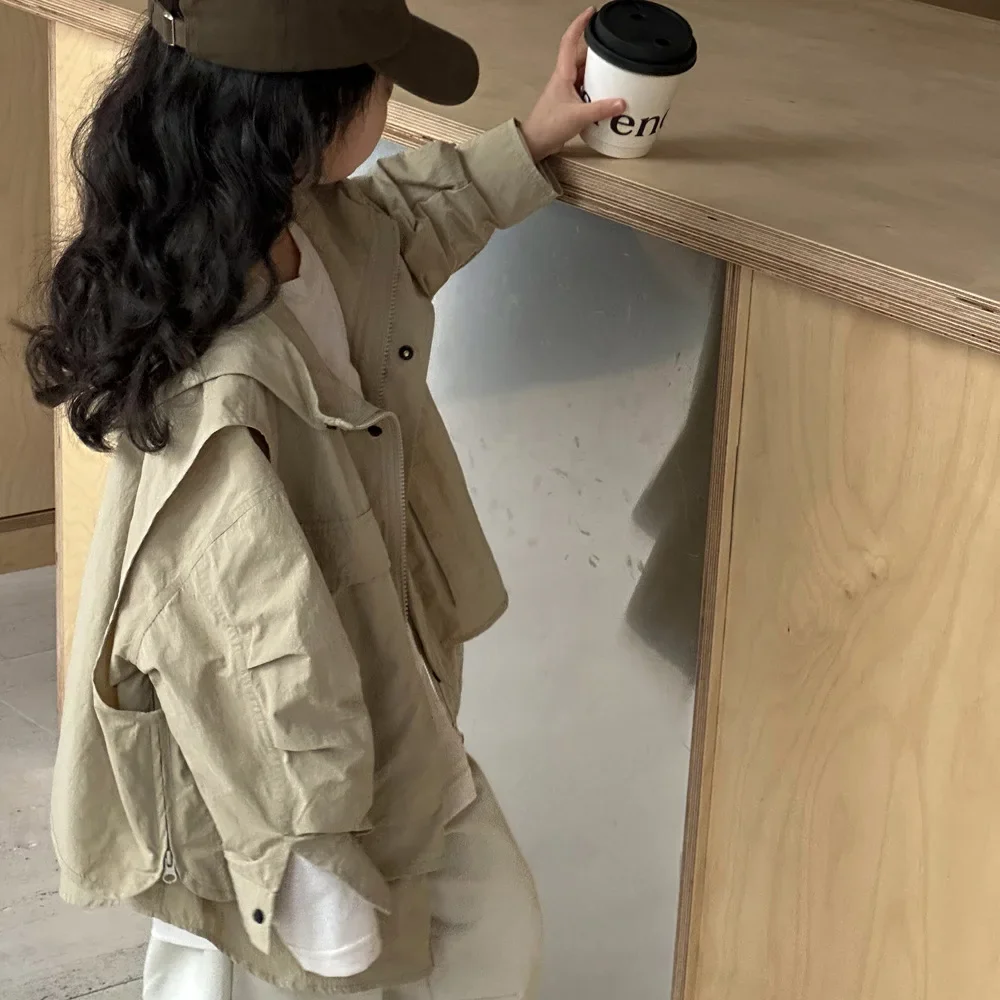 Girls Coat Autumn 2024 New Children Spring and Autumn Girls Fake Two Mid-length Children Hooded Trench Coat Fashion Clothes
Girls Coat Autumn 2024 New Children Spring and Autumn Girls Fake Two Mid-length Children Hooded Trench Coat Fashion Clothes