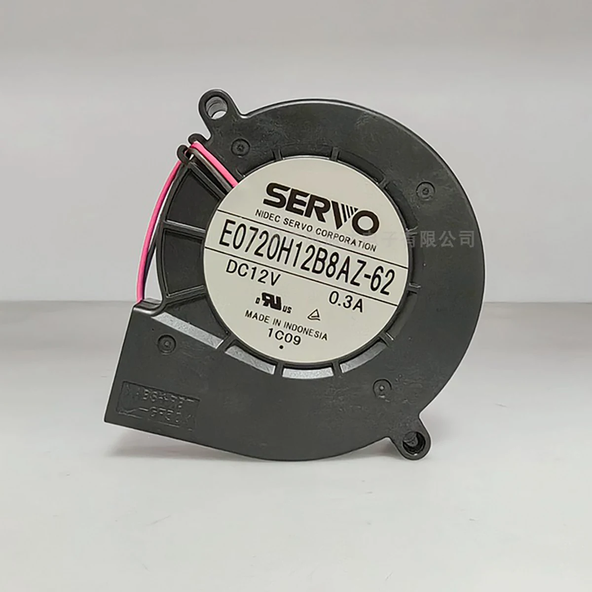 SERVO E0720H12B8AZ-62 12 В 0,3 А 7020 Вентилятор охлаждения проектора 
SERVO E0720H12B8AZ-62 12 В 0,3 А 7020 Вентилятор охлаждения проектора