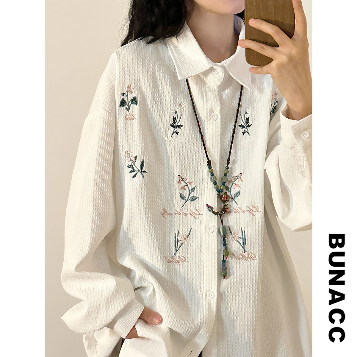 BUNACC American Retro Lazy Sle Texture Wfle Floral Embroidery Design Long Sve Women's irt Street Sle Loose Fit
BUNACC American Retro Lazy Sle Texture Wfle Floral Embroidery Design Long Sve Women's irt Street Sle Loose Fit