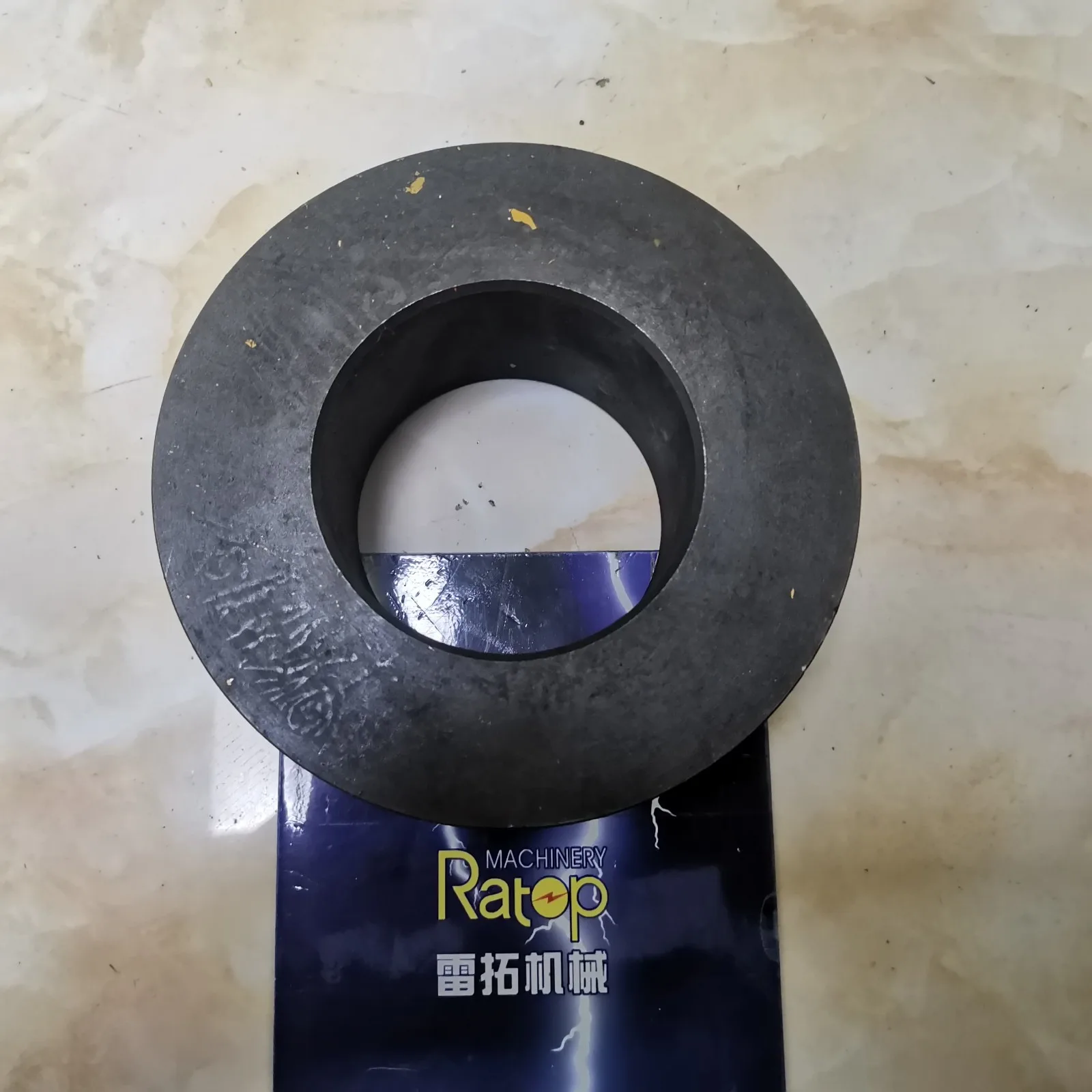HIGH QUALITY BUSHING 207-70-72470 2077072470 for Komatsu PC300-7 PC300-8
HIGH QUALITY BUSHING 207-70-72470 2077072470 for Komatsu PC300-7 PC300-8