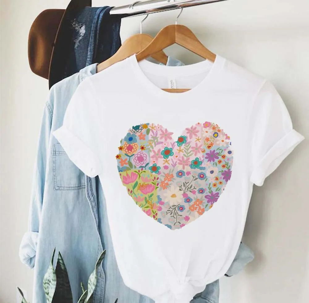 T-Shirt Women's Watercolor Love Flower Pattern Women's Popular Clothing Trend Casual Printed Short Sleeved O-Neck Summer Top T-S
T-Shirt Women's Watercolor Love Flower Pattern Women's Popular Clothing Trend Casual Printed Short Sleeved O-Neck Summer Top T-S