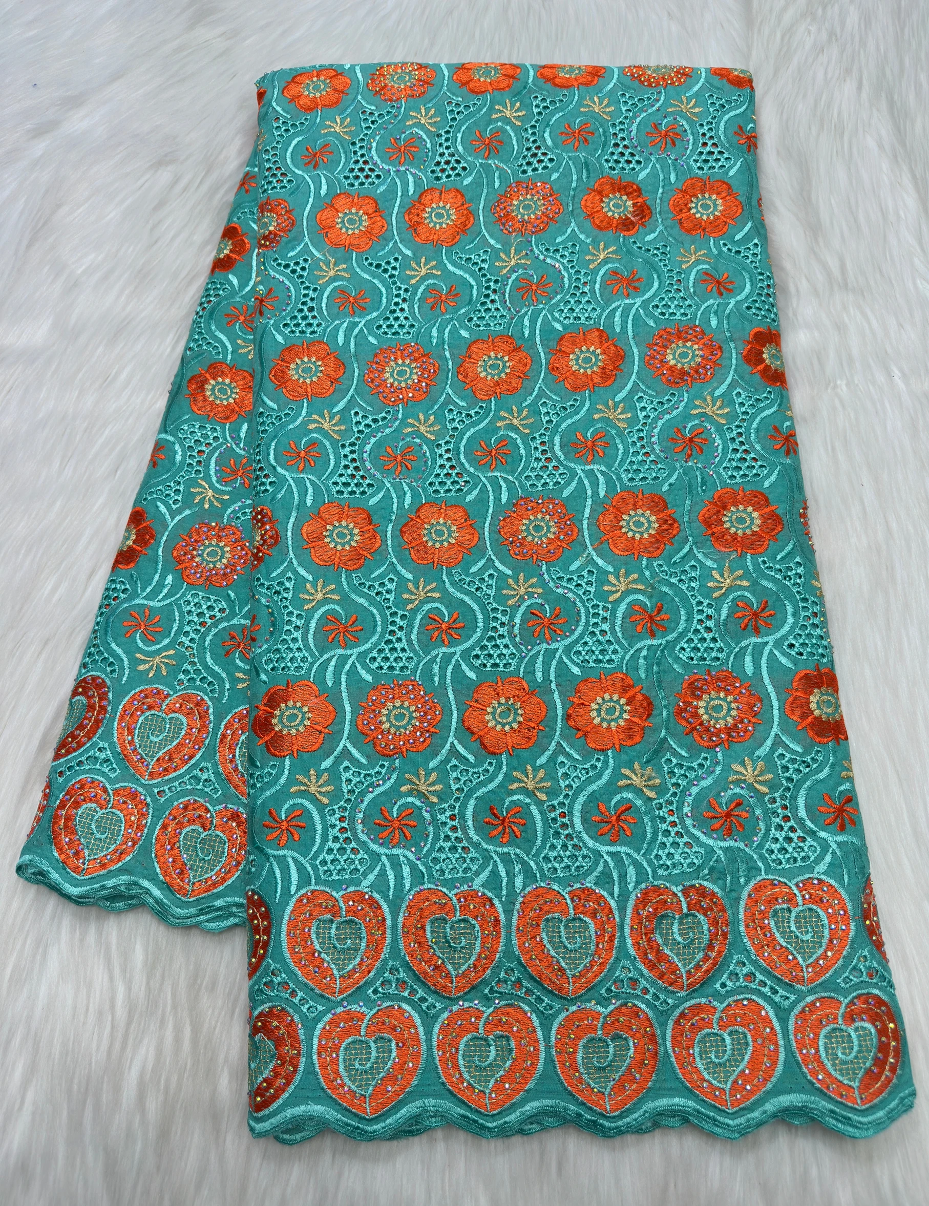 2025 New Design Nigerian Cotton Dry Lace With Stone Swiss Voile Lace Fabric French Lace For Sewing Women Evening Party Dresses
2025 New Design Nigerian Cotton Dry Lace With Stone Swiss Voile Lace Fabric French Lace For Sewing Women Evening Party Dresses