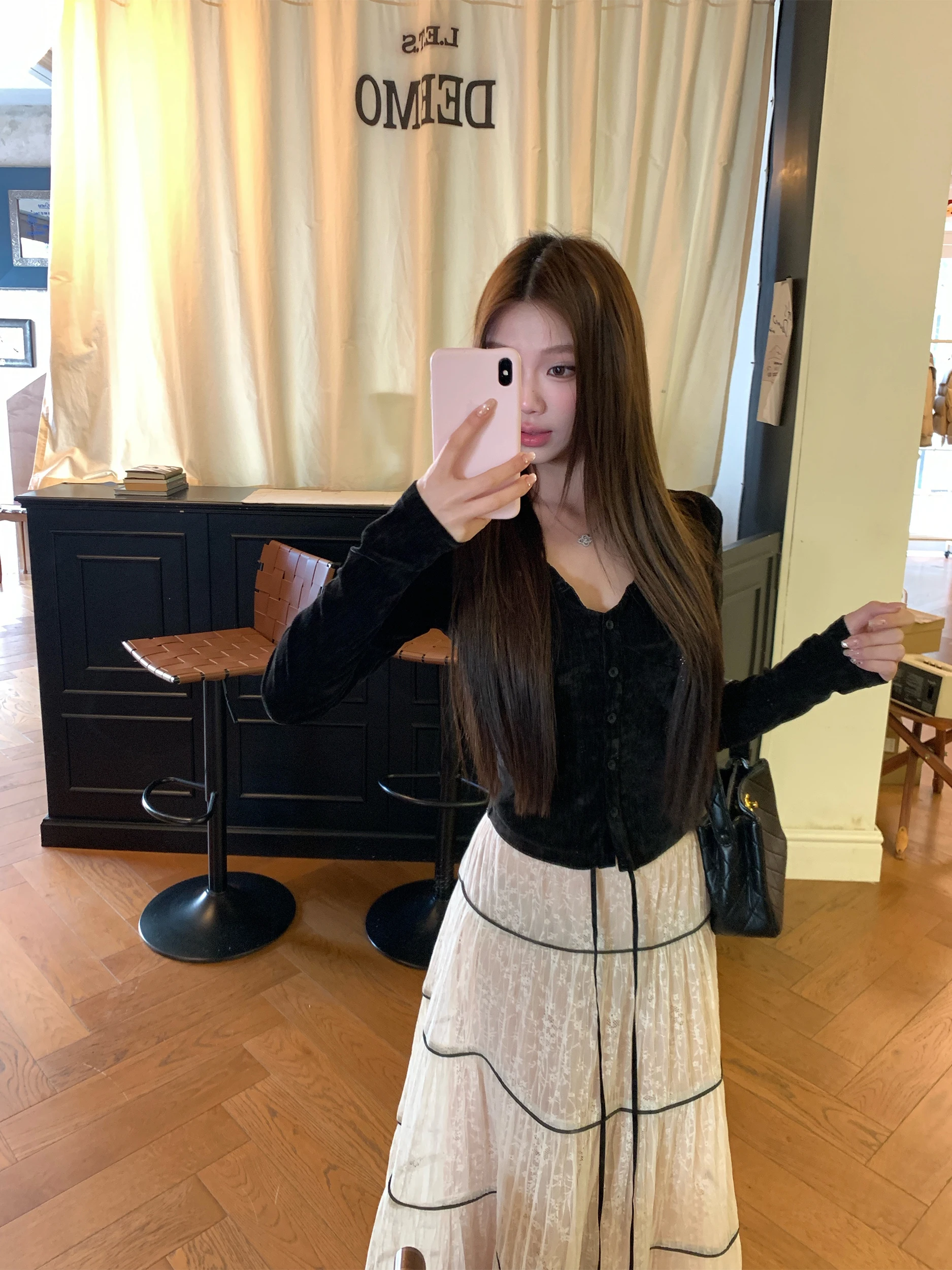 EU Bla Velvet eneel V-ne Wooden ort Coat Women's Spring New Design Sensation Top Ele Sle Slim Fit Long ...
EU Bla Velvet eneel V-ne Wooden ort Coat Women's Spring New Design Sensation Top Ele Sle Slim Fit Long ...