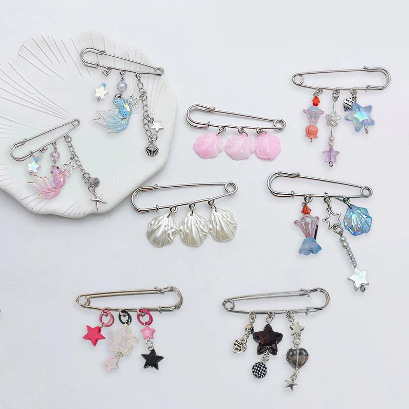 Y2k Gothic Sweet Beaded Brooch Stylish Paperclip Lapel Pin Waist Buckle Fashion Sneaker Badge Shirt Collar Accessory 1PC
Y2k Gothic Sweet Beaded Brooch Stylish Paperclip Lapel Pin Waist Buckle Fashion Sneaker Badge Shirt Collar Accessory 1PC