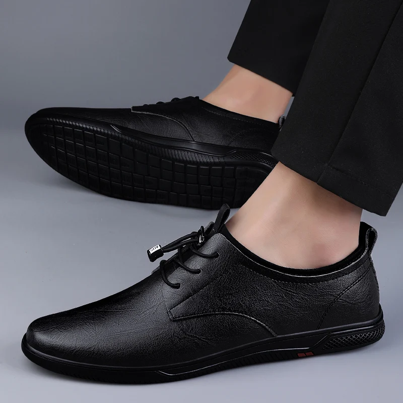 2025 New Business Soft Soled Oxford Shoes for Men Pointed Leather Punching Breathable Casual Shoes Comfortable Wedding Shoes
2025 New Business Soft Soled Oxford Shoes for Men Pointed Leather Punching Breathable Casual Shoes Comfortable Wedding Shoes