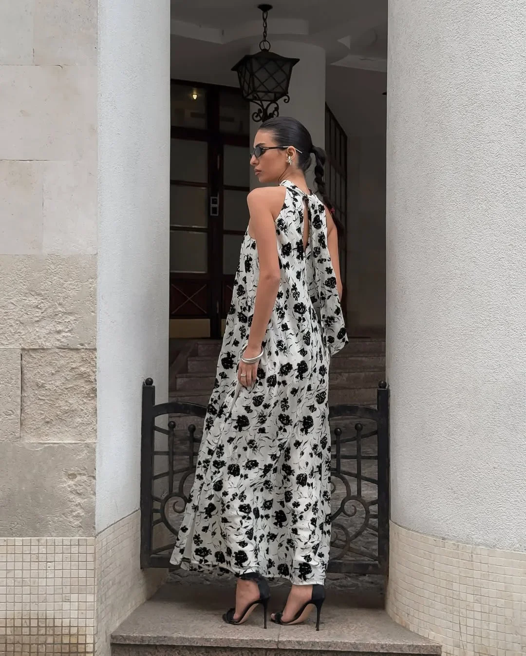 Casual Woman Floral Print Halter Maxi Dress Lady Elegant Sleeveless Off-shoulder Backless Loose Long Dresses Vacation Gown 2026
Casual Woman Floral Print Halter Maxi Dress Lady Elegant Sleeveless Off-shoulder Backless Loose Long Dresses Vacation Gown 2026