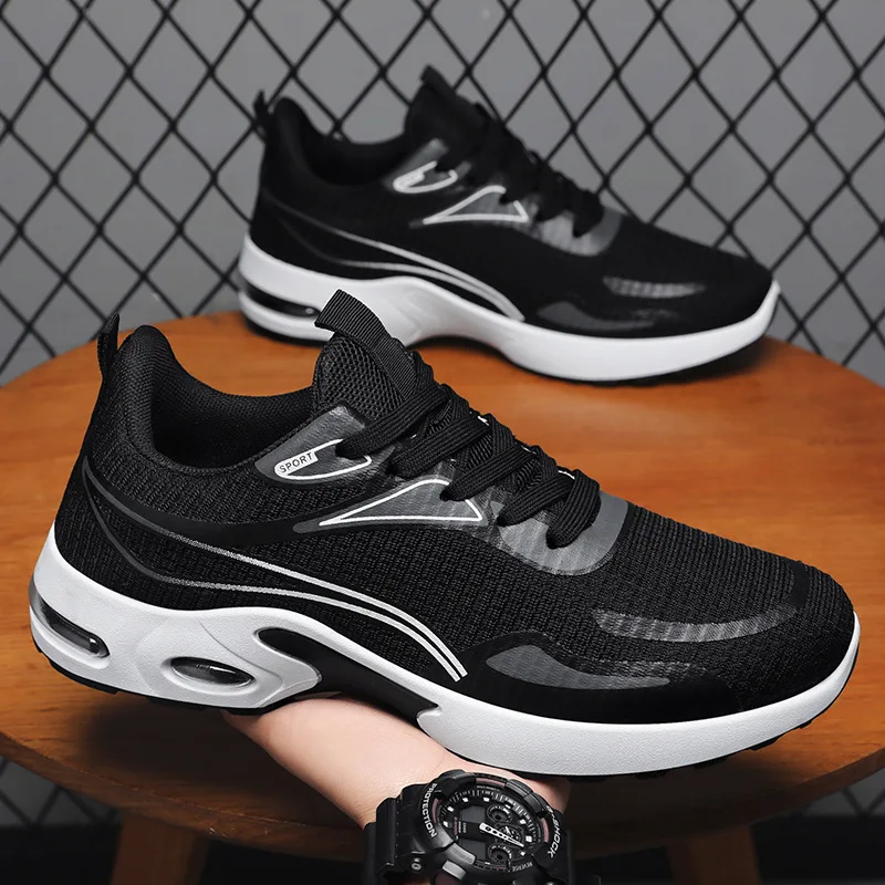 Spring and summer new breathable men's shoes with soft soles, anti slip and wear-resistant running sports and leisure shoes
Spring and summer new breathable men's shoes with soft soles, anti slip and wear-resistant running sports and leisure shoes