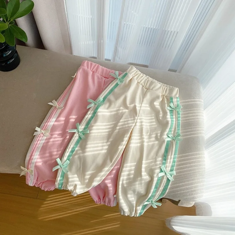 2024 New Girls Spring Autumn One Piece Pant Sports Bow Loose Soft Fashion All-match Outdoor Sweet Lovely
2024 New Girls Spring Autumn One Piece Pant Sports Bow Loose Soft Fashion All-match Outdoor Sweet Lovely
