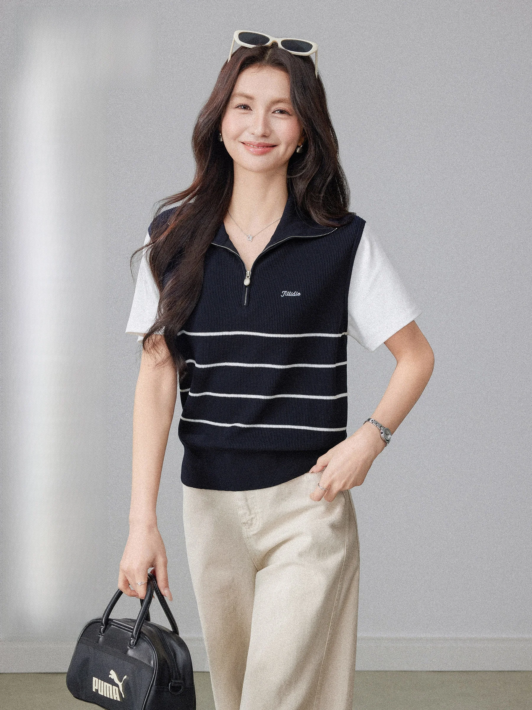 Spring Women's Ne Knitted Stripe ort Sve T-irt Casual Sle Miu Series High nce Matching Fake Two-Piec...
Spring Women's Ne Knitted Stripe ort Sve T-irt Casual Sle Miu Series High nce Matching Fake Two-Piec...