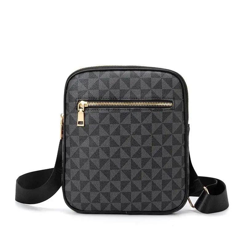 Luxury men's and women's high-end casual crossbody bag multifunctional simple easy to wear thin trendy fashionable and versatile
Luxury men's and women's high-end casual crossbody bag multifunctional simple easy to wear thin trendy fashionable and versatile