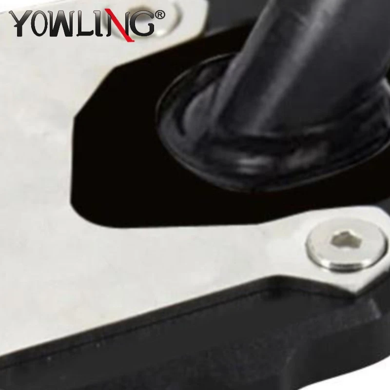 FOR Suzuki GSX650F 2008-2009-2010-2011-2012-2013-2014-2015-2016 GSF650 Bandit Wheel Slide Sprocket Chain Guard Cover Protection
FOR Suzuki GSX650F 2008-2009-2010-2011-2012-2013-2014-2015-2016 GSF650 Bandit Wheel Slide Sprocket Chain Guard Cover Protection
