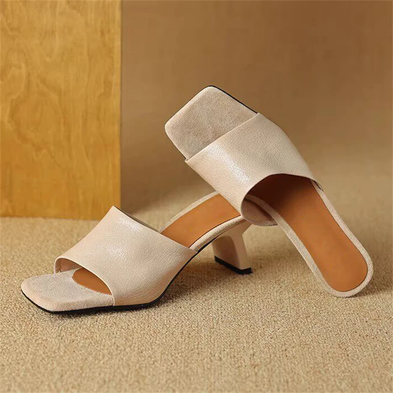 Eilyken Retro Cosy Soft Leather Open Toe Women Slippers Summer High Quality Square Low Heels Party Dress Shoes
Eilyken Retro Cosy Soft Leather Open Toe Women Slippers Summer High Quality Square Low Heels Party Dress Shoes