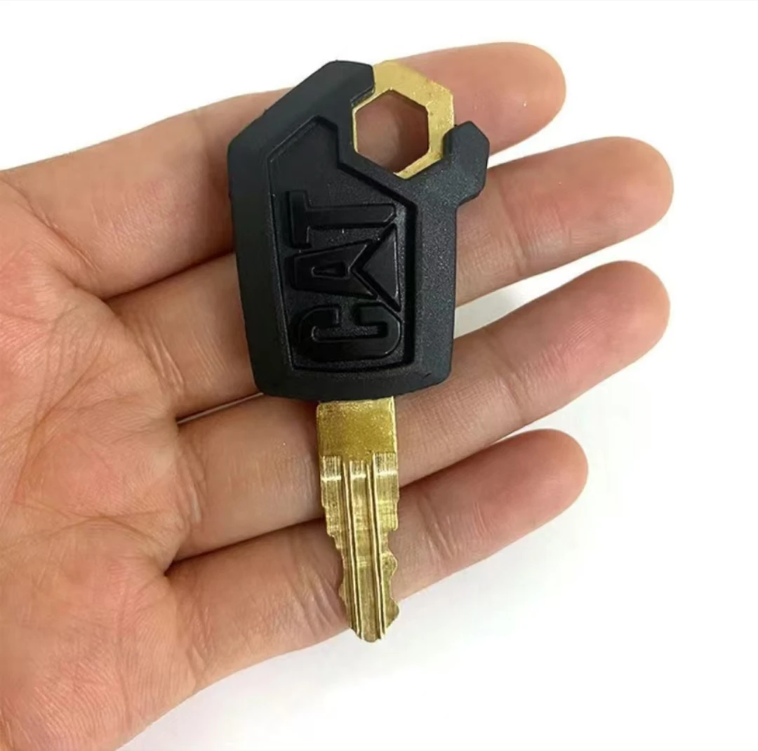 Original Caterpillar keys suitable for excavators. New original ignition keys that are universal for CAT307, CAT320 excavators
Original Caterpillar keys suitable for excavators. New original ignition keys that are universal for CAT307, CAT320 excavators