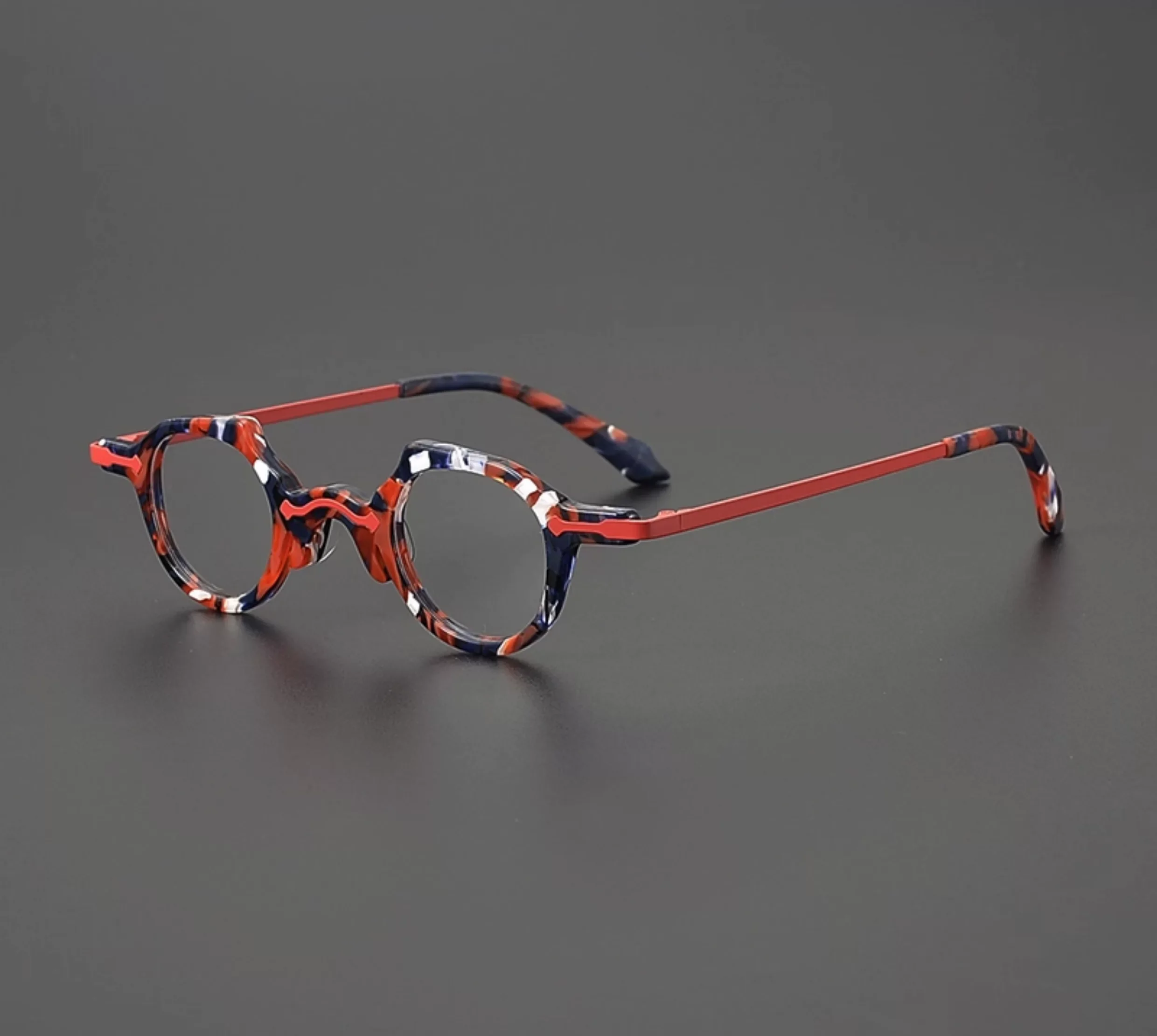 Ultra light pure titanium pear shaped glasses 9341 retro eyeglass frame for women can be paired with prescription glasses
Ultra light pure titanium pear shaped glasses 9341 retro eyeglass frame for women can be paired with prescription glasses