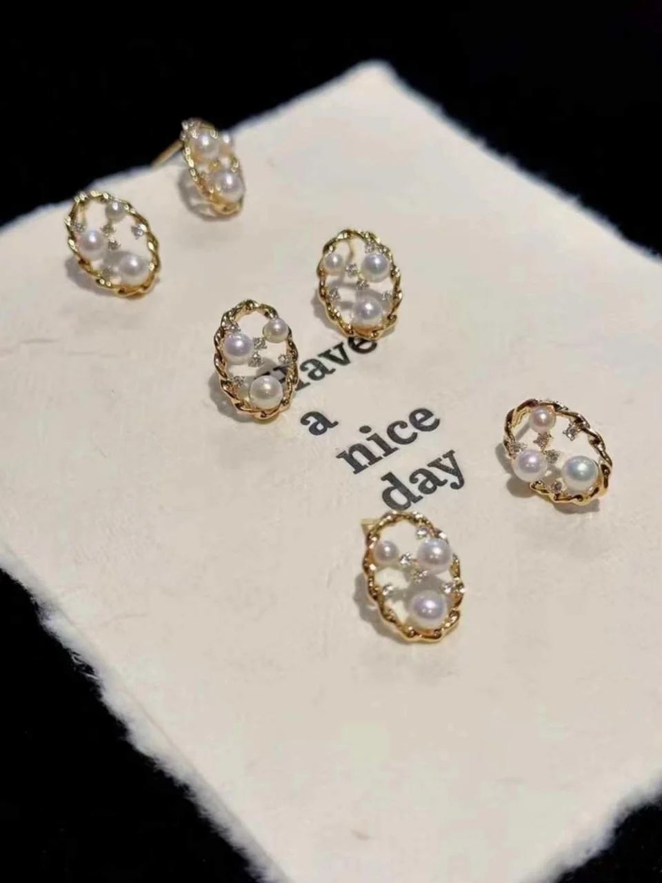 925 Sterling Silver Stud Earrings 3-5 mm High Quality Natural Freshwater Pearls And Zircon Elegant Fine Jewelry For Women Bijoux
925 Sterling Silver Stud Earrings 3-5 mm High Quality Natural Freshwater Pearls And Zircon Elegant Fine Jewelry For Women Bijoux