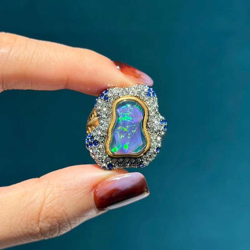 Vintage Blue Opal Triangle Feet Rings For Woman Luxury Art Deco Gold Color Jewelry Girls Fashion Brand High Quality Gift Wedding
Vintage Blue Opal Triangle Feet Rings For Woman Luxury Art Deco Gold Color Jewelry Girls Fashion Brand High Quality Gift Wedding