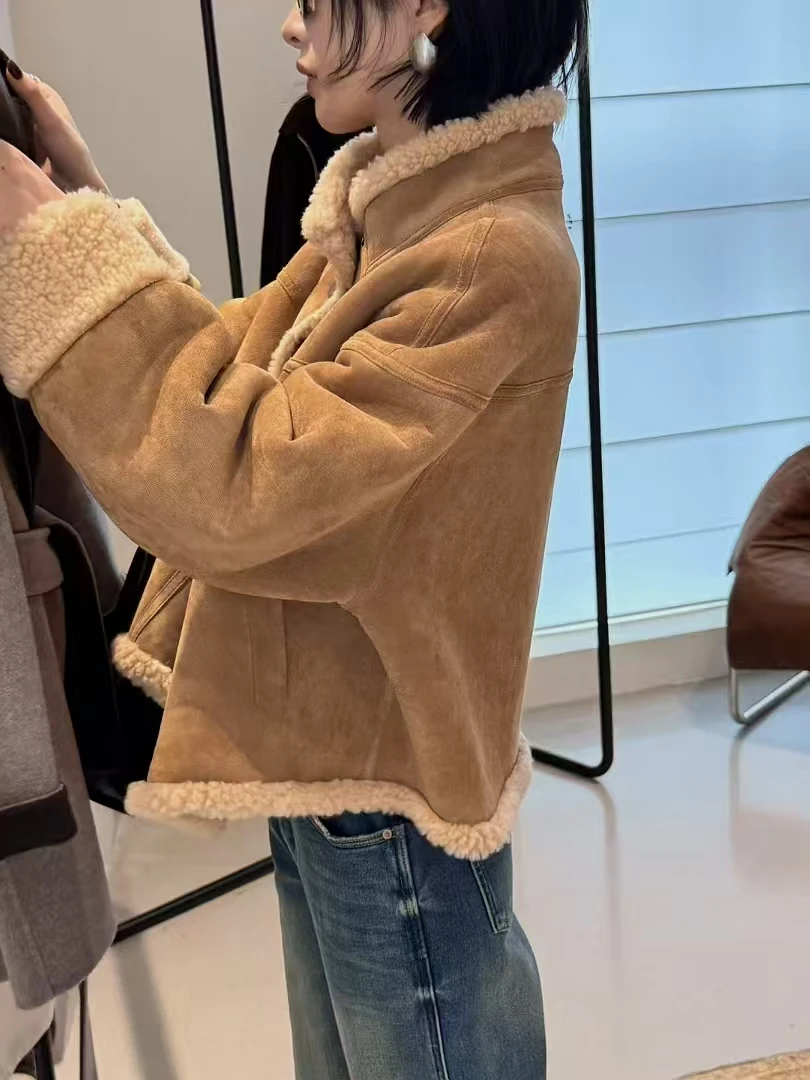 Женское зимнее пальто из стеганой овечьей шерсти, утепленное, корейская версия, новинка
Женское зимнее пальто из стеганой овечьей шерсти, утепленное, корейская версия, новинка