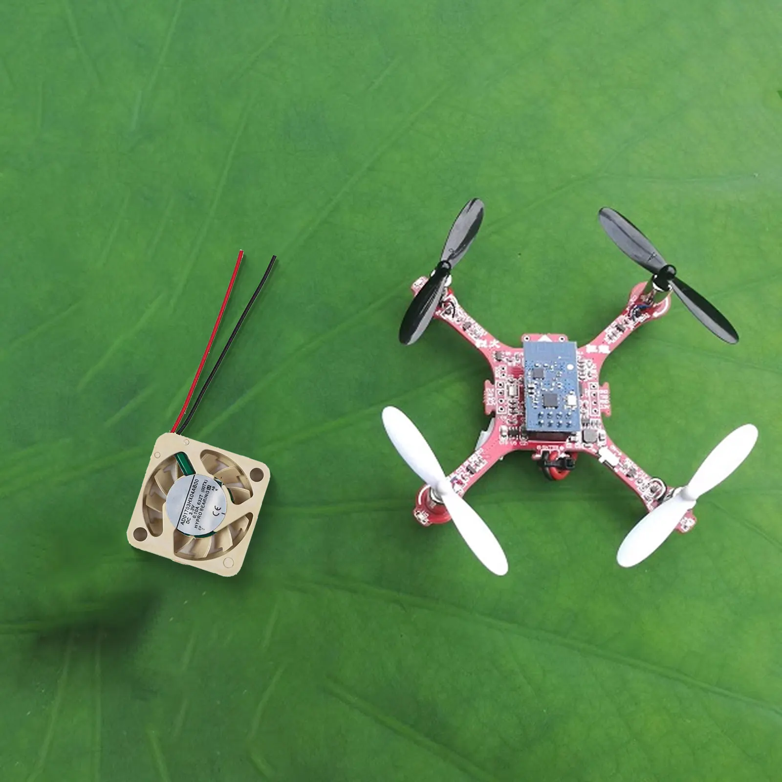 17x17x3mm Cooling Fan for UAV Rated Voltage 5V 3 3V 22700 30080 RPM Hydraulic Bearing Compact Design for Easy Storage
17x17x3mm Cooling Fan for UAV Rated Voltage 5V 3 3V 22700 30080 RPM Hydraulic Bearing Compact Design for Easy Storage