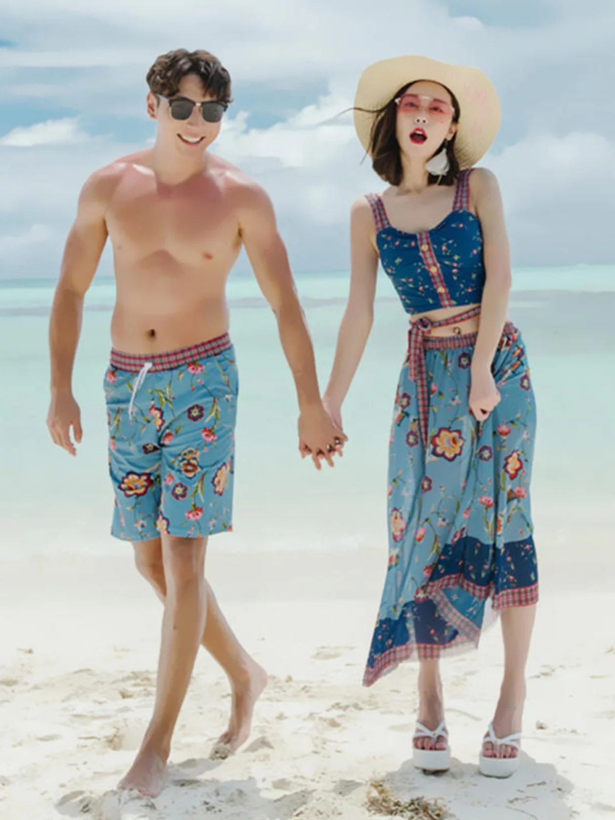 2026 New Couple Beach Swimming Suits Tee-Piece Set Women's Slimming Swimwear Small Chest Covering Belly Nylon Material
2026 New Couple Beach Swimming Suits Tee-Piece Set Women's Slimming Swimwear Small Chest Covering Belly Nylon Material