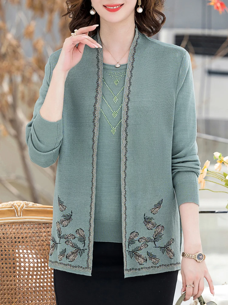 Two Pieces Sets Sweater Women Autumn Long Sleeve Mother Sweater Pullover Pull Femme Embroidery Floral Sweater For Women
Two Pieces Sets Sweater Women Autumn Long Sleeve Mother Sweater Pullover Pull Femme Embroidery Floral Sweater For Women