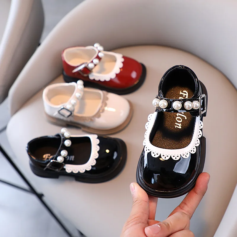 Autumn PU Baby Girls Leather Shoe Princess Lace Pearl Mary Jane Party Dance Kid Dress Shoes Soft Sole Non-slip Child Causal Shoe
Autumn PU Baby Girls Leather Shoe Princess Lace Pearl Mary Jane Party Dance Kid Dress Shoes Soft Sole Non-slip Child Causal Shoe