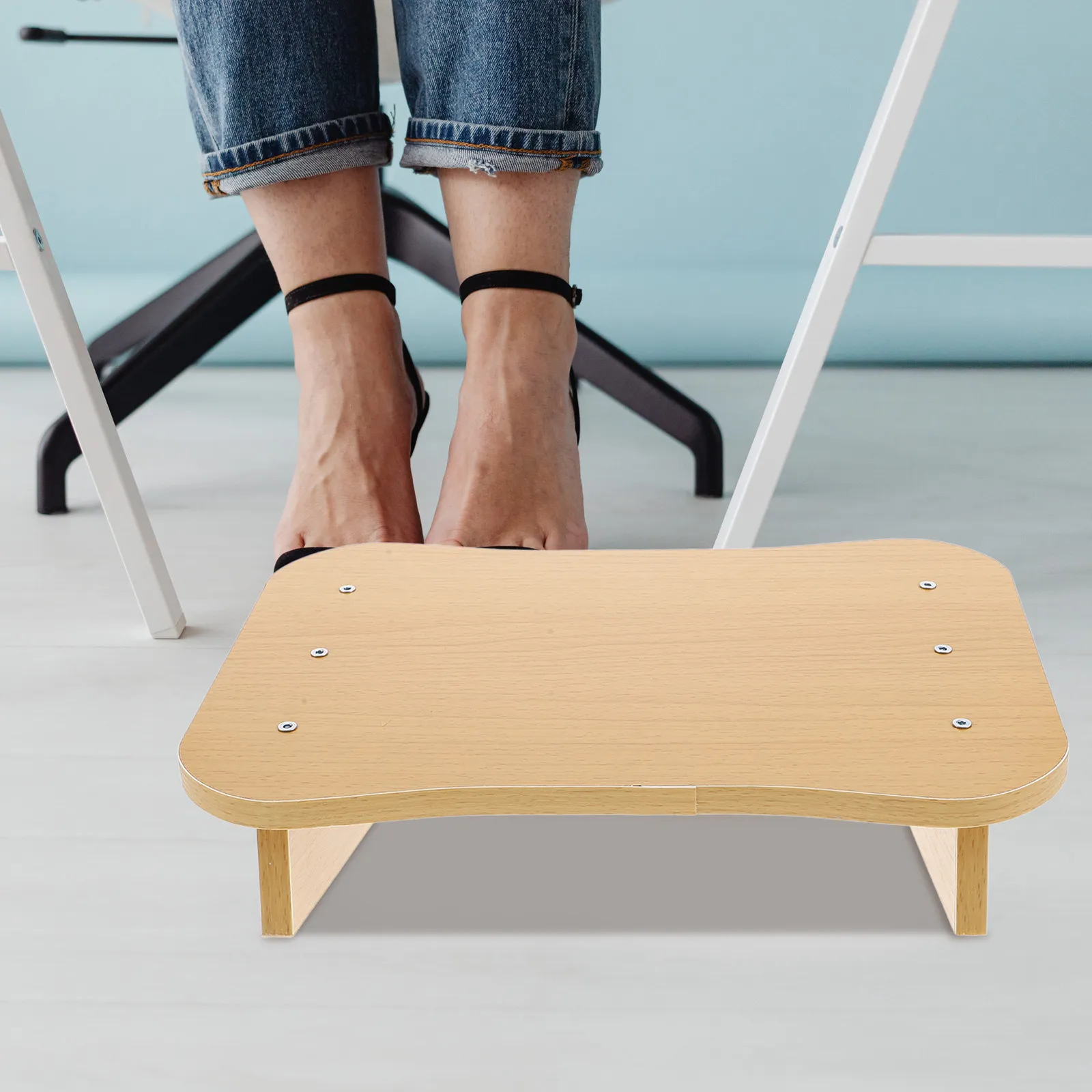 Wood Footrest Wooden Mobility Stool Portable Nonslip Step Stool Comfortable Desk Chair Foot Rest for Office Home Bathroom Spa
Wood Footrest Wooden Mobility Stool Portable Nonslip Step Stool Comfortable Desk Chair Foot Rest for Office Home Bathroom Spa