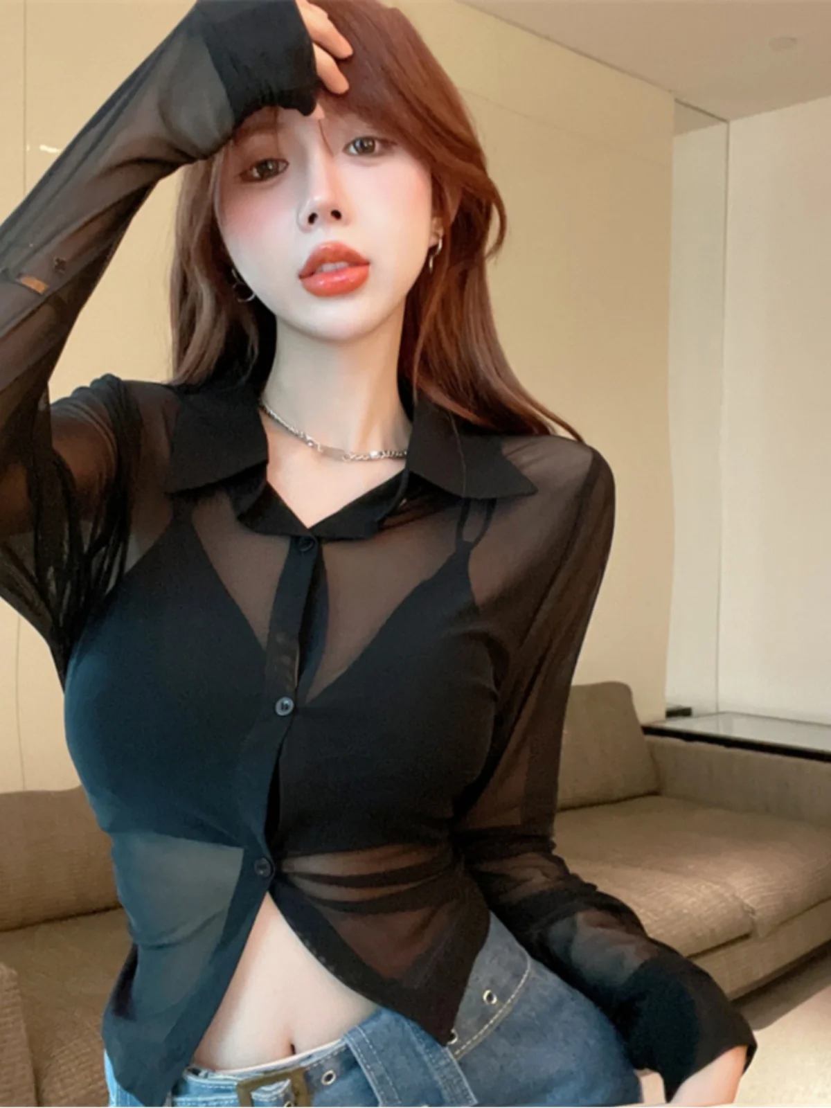 Женский дизайнерский укороченный топ с открытым животом в корейском стиле, облегающий, с длинными рукавами, на пуговицах, для повседневной носки
Женский дизайнерский укороченный топ с открытым животом в корейском стиле, облегающий, с длинными рукавами, на пуговицах, для повседневной носки