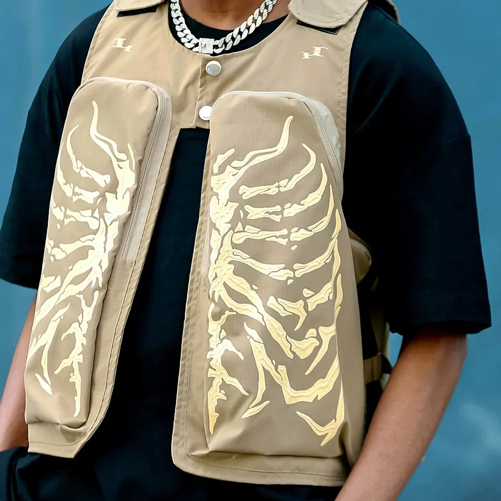 Skeleton Print Tooling Vest Men's Adjustable Sleeveless Jacket Japanese Big Pocket Hip Hop Outwear High Street Cargo Short Coats
Skeleton Print Tooling Vest Men's Adjustable Sleeveless Jacket Japanese Big Pocket Hip Hop Outwear High Street Cargo Short Coats