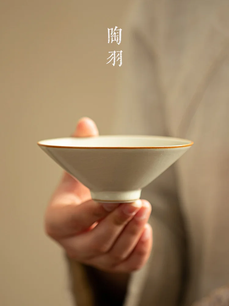 Rice Yellow Ru Kiln Bamboo Hat Ceramic Home Master Single Personal Special Kung Fu Set Tea Cup
Rice Yellow Ru Kiln Bamboo Hat Ceramic Home Master Single Personal Special Kung Fu Set Tea Cup