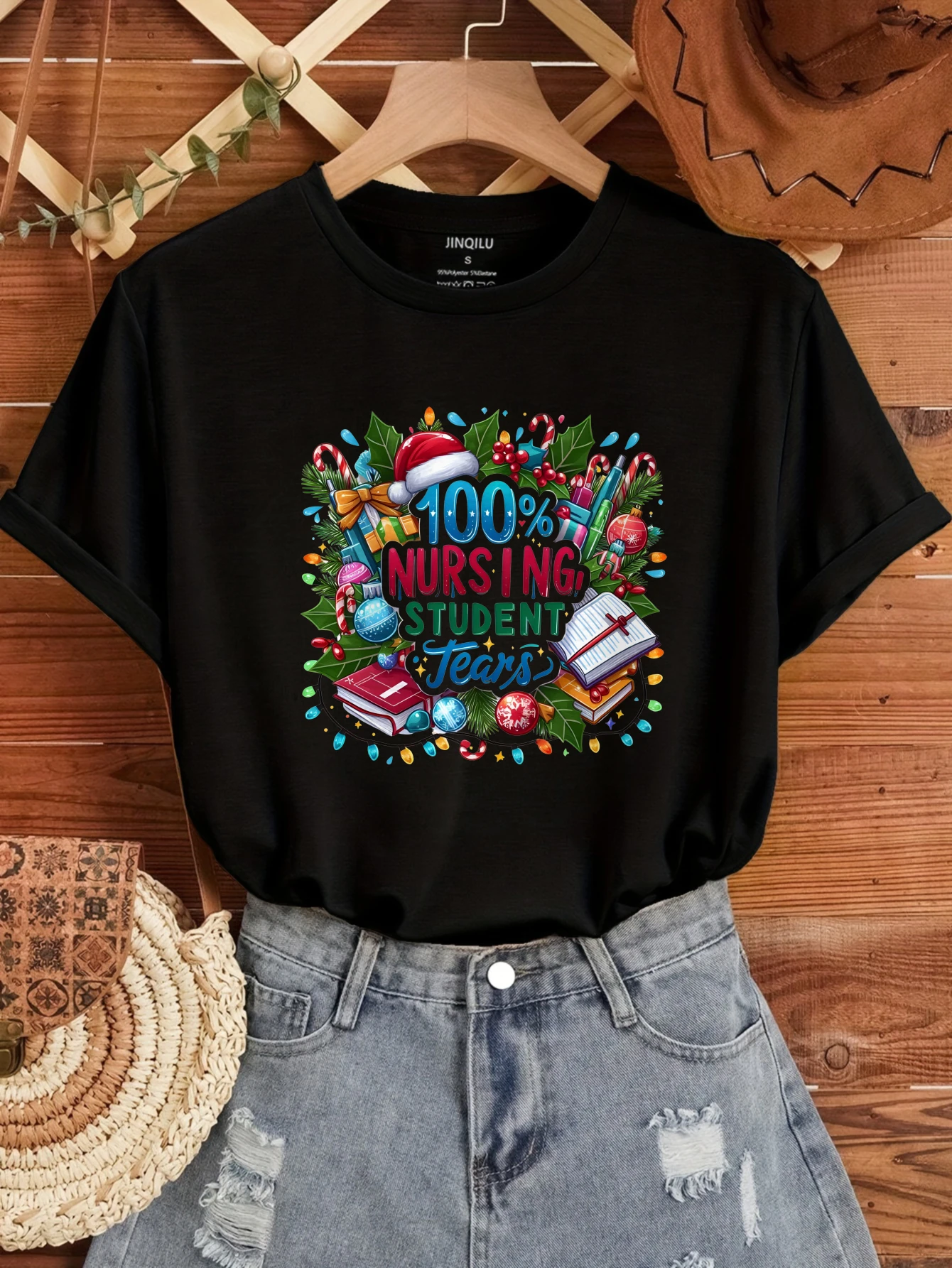 2025 Christmas border graffiti print top Spring Summer Ladies T-shirt Junior Casual O-Neck Tee Korean luxury clothing bleach tee
2025 Christmas border graffiti print top Spring Summer Ladies T-shirt Junior Casual O-Neck Tee Korean luxury clothing bleach tee