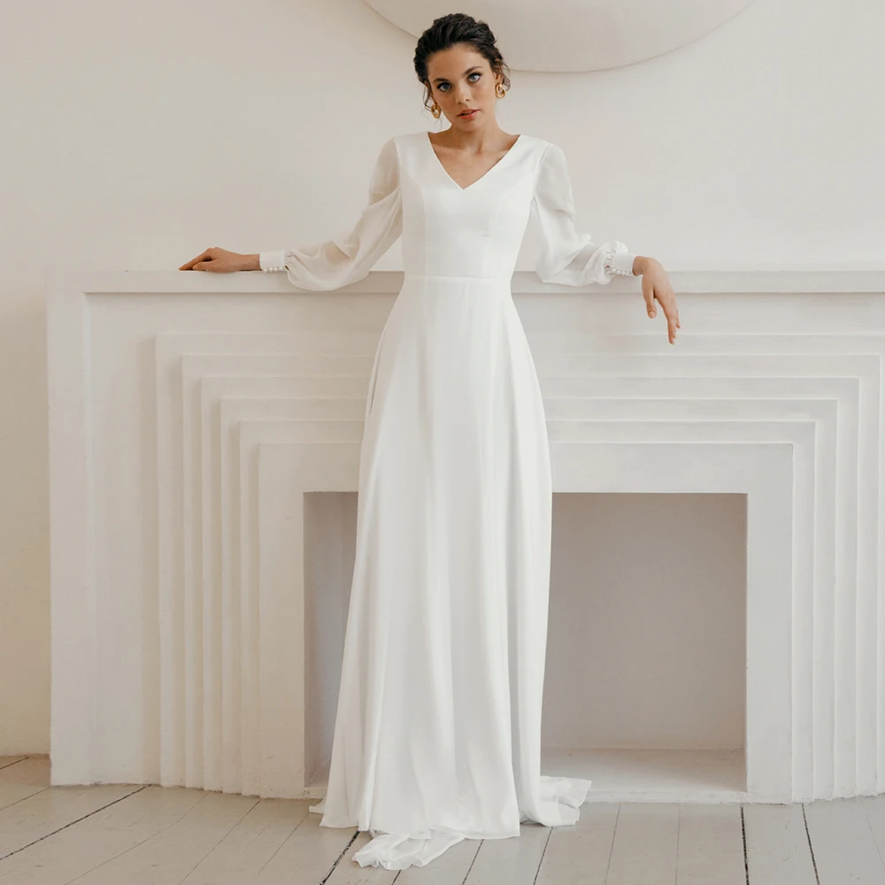 Classic V-Neck Chiffon A-Line Wedding Dress with Pearl Cuffs Long Sleeves Customized Button Back Sweep Train Civil Bridal Gowns
Classic V-Neck Chiffon A-Line Wedding Dress with Pearl Cuffs Long Sleeves Customized Button Back Sweep Train Civil Bridal Gowns