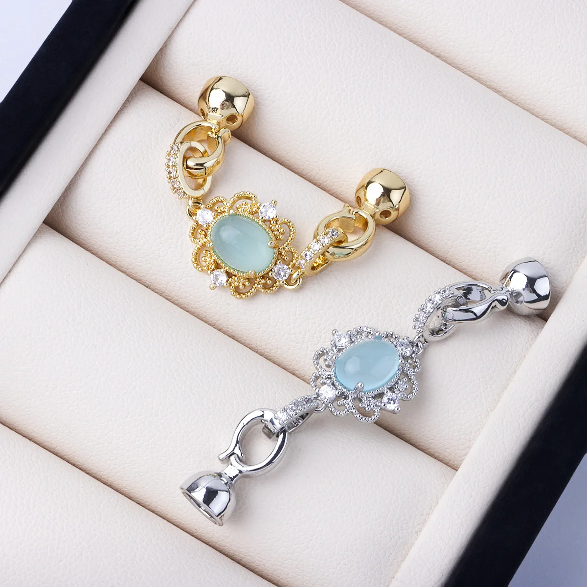 1 Piece Copper Gold-plated Zircon Retro Oval Pearl Buckle Necklace Bracelet Connecting Buckle DIY Handmade Jewelry Accessories
1 Piece Copper Gold-plated Zircon Retro Oval Pearl Buckle Necklace Bracelet Connecting Buckle DIY Handmade Jewelry Accessories