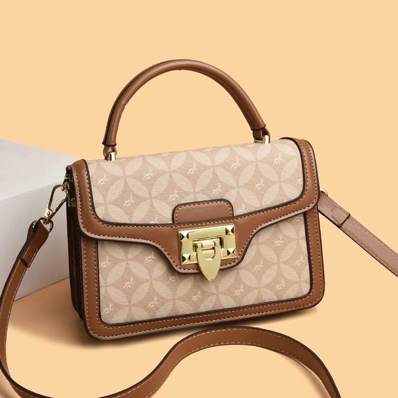 Chic Classic Leather Messenger Bag For Women Luxury Brand Famous Designer Popular Crossbody Shoulder Handbag Tote Ladies Elegant
Chic Classic Leather Messenger Bag For Women Luxury Brand Famous Designer Popular Crossbody Shoulder Handbag Tote Ladies Elegant