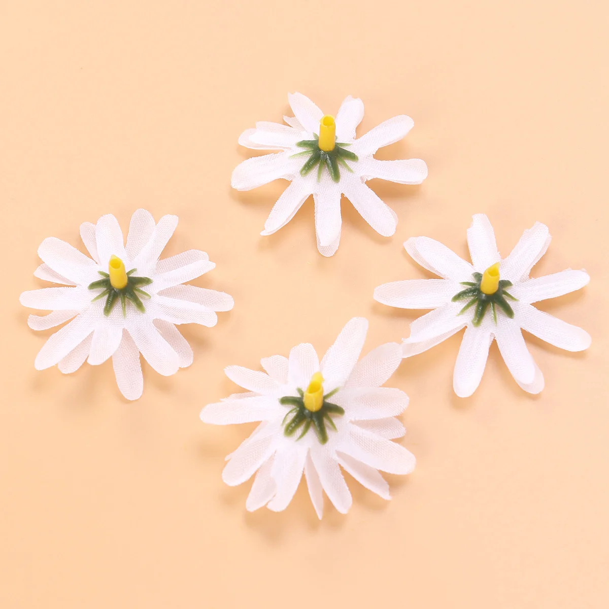 50 pcs Simulation Daisy Flowers 4.5 Cm Fabric White Artificial Flower Heads For Diy Crafts Wedding Party Decorations Holiday
50 pcs Simulation Daisy Flowers 4.5 Cm Fabric White Artificial Flower Heads For Diy Crafts Wedding Party Decorations Holiday